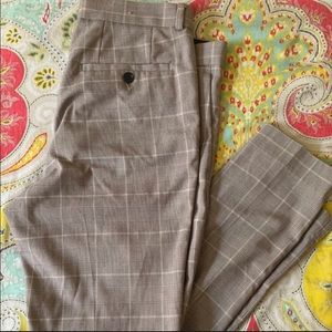 Stylish plaid, Men’s skinny fit H&M pants.